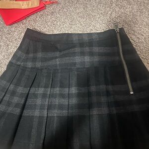 VINTAGE BURBERRY SKIRT-OWNED BY KIMBERLY PERRY